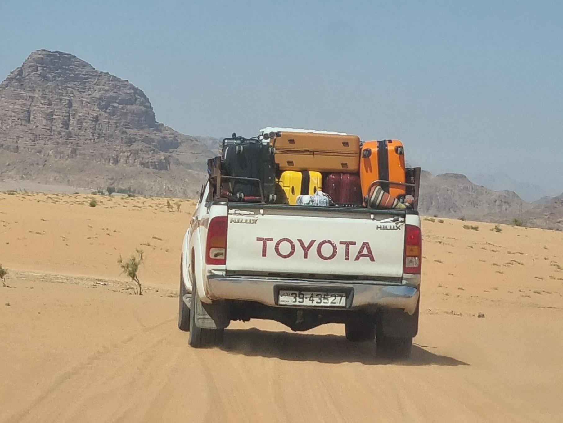 Desert Knights Camp Wadi Rum Exterior photo