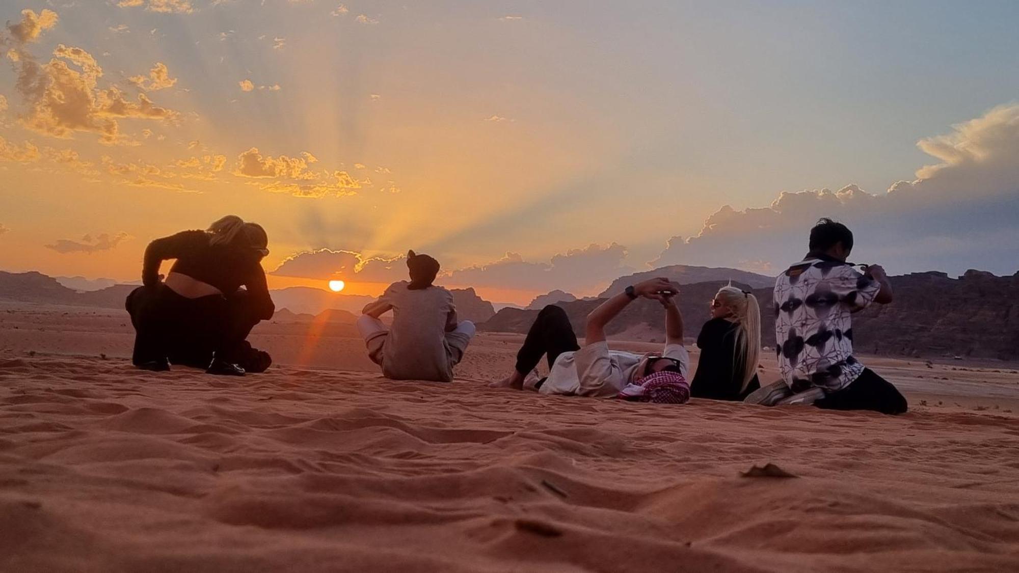 Desert Knights Camp Wadi Rum Exterior photo